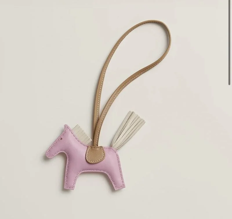 Hermes Handmade Pendant Stylish 48170