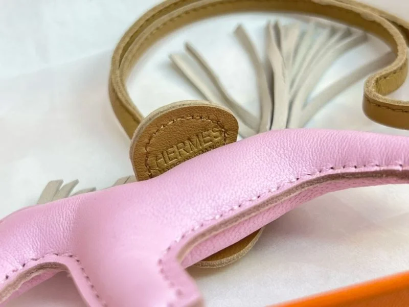 Hermes Handmade Pendant Stylish 48170