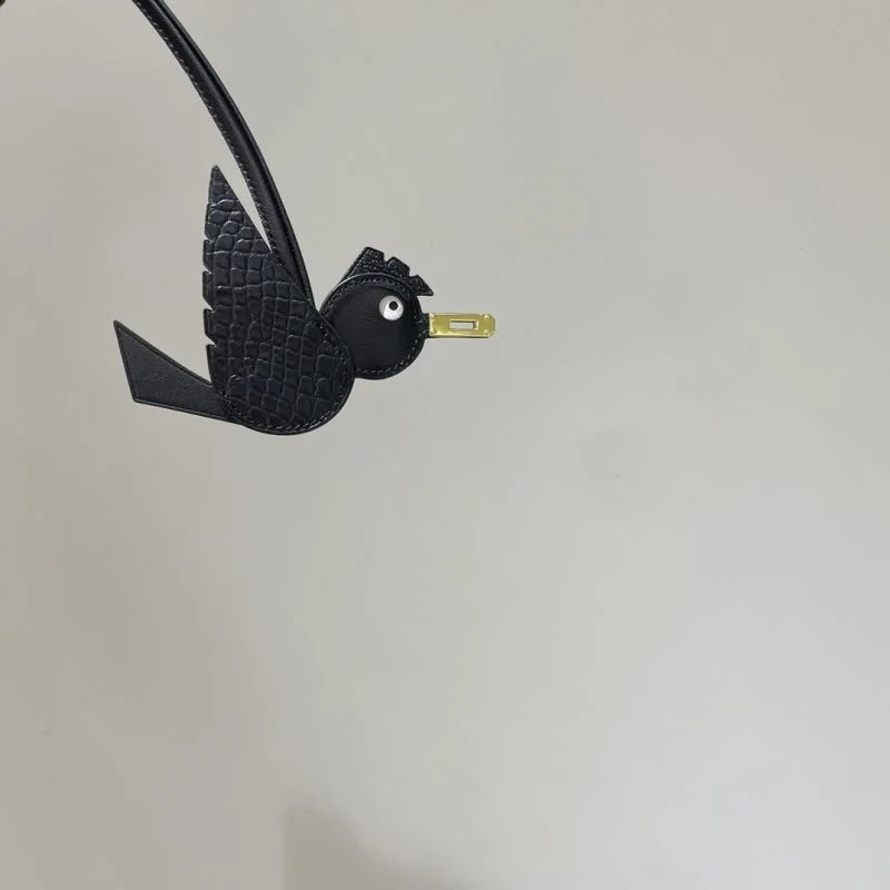 Hermes Handmade Pendant Casual 48165