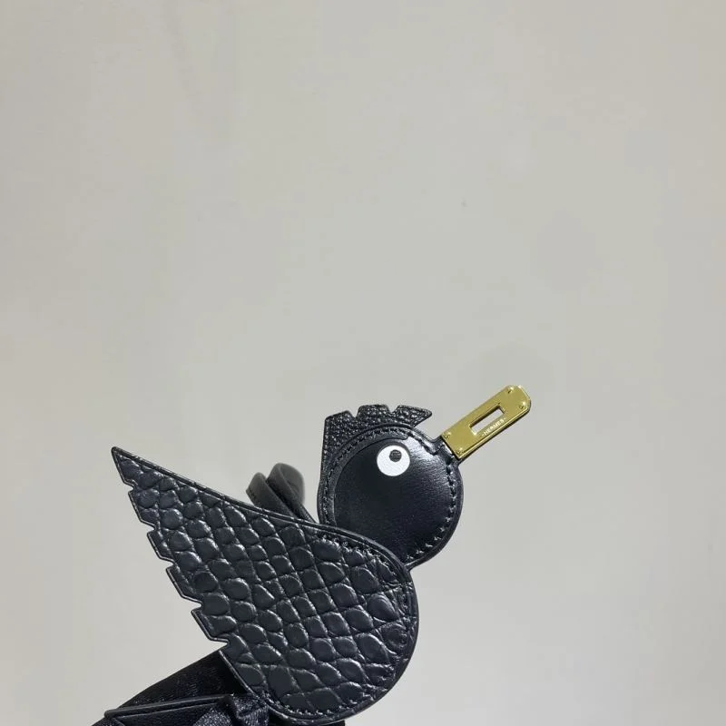 Hermes Handmade Pendant Casual 48165