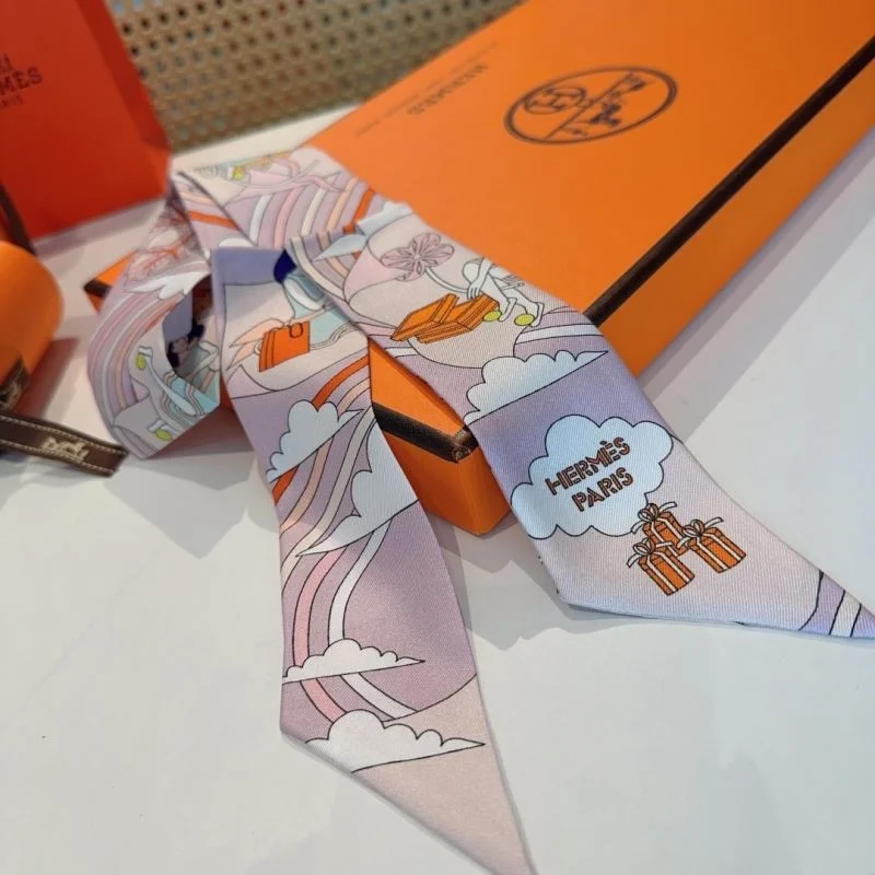 FreshLook Hermes Handmade Pendant 48146