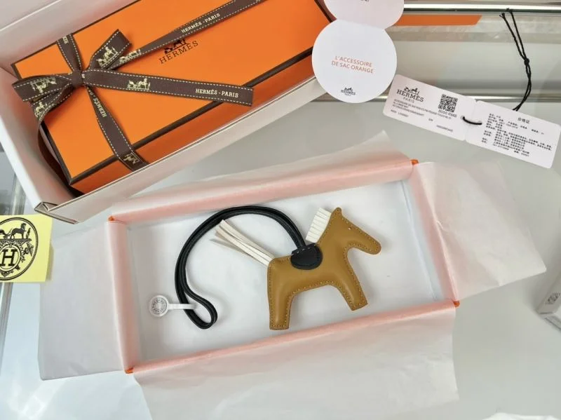 Premium Hermes Handmade Pendant 48175
