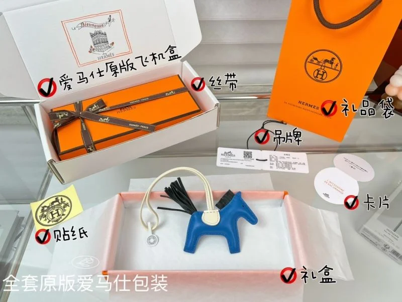 Sporty Hermes Handmade Pendant 48137