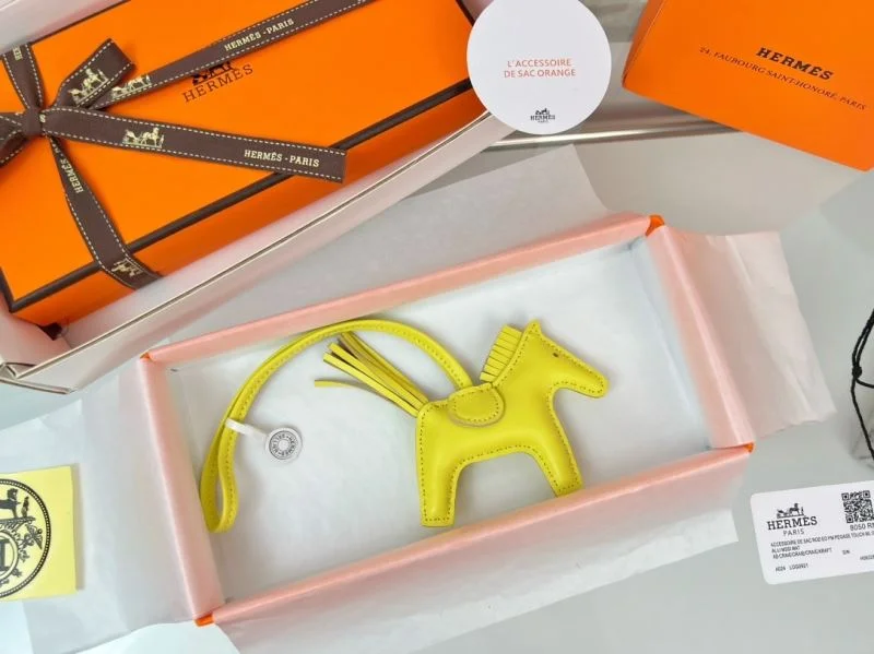 TravelReady Hermes Handmade Pendant 48121