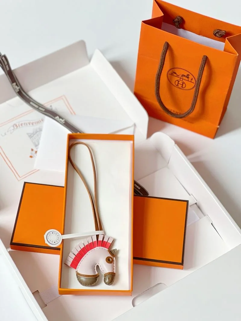 Hermes Handmade Pendant Efficient 48138
