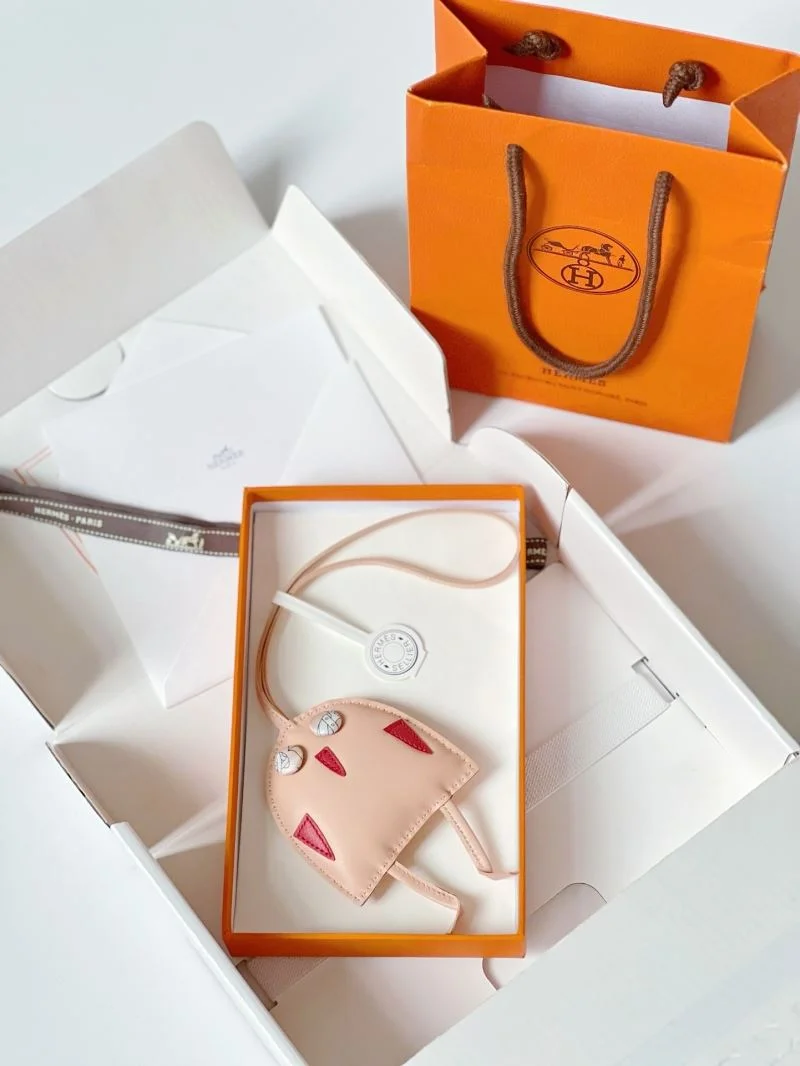 Hermes Handmade Pendant Practical 48133