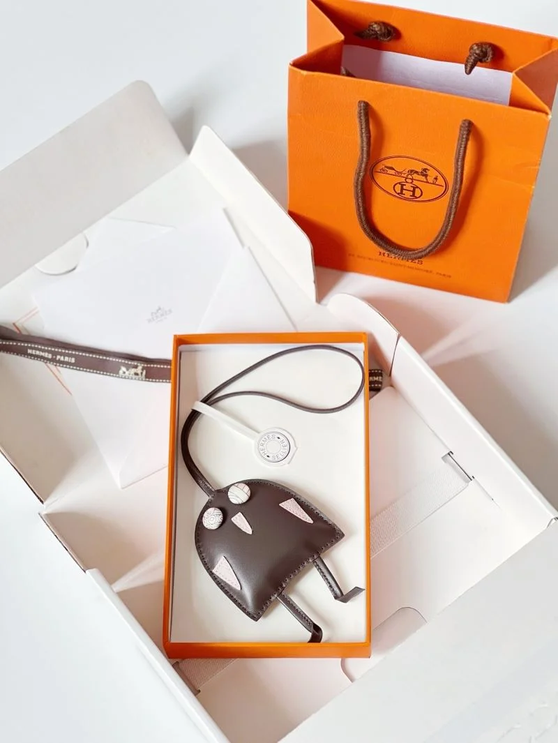Hermes Handmade Pendant Practical 48133