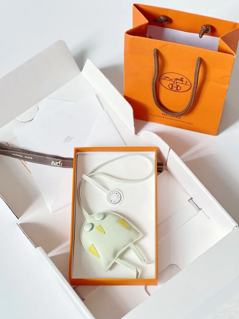 Hermes Handmade Pendant Practical 48133