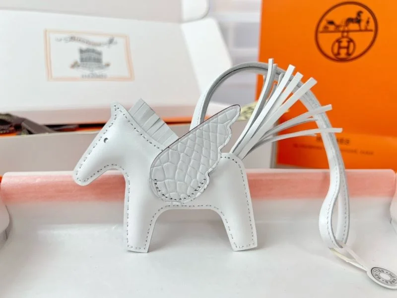 Hermes Handmade Pendant Chic 48139