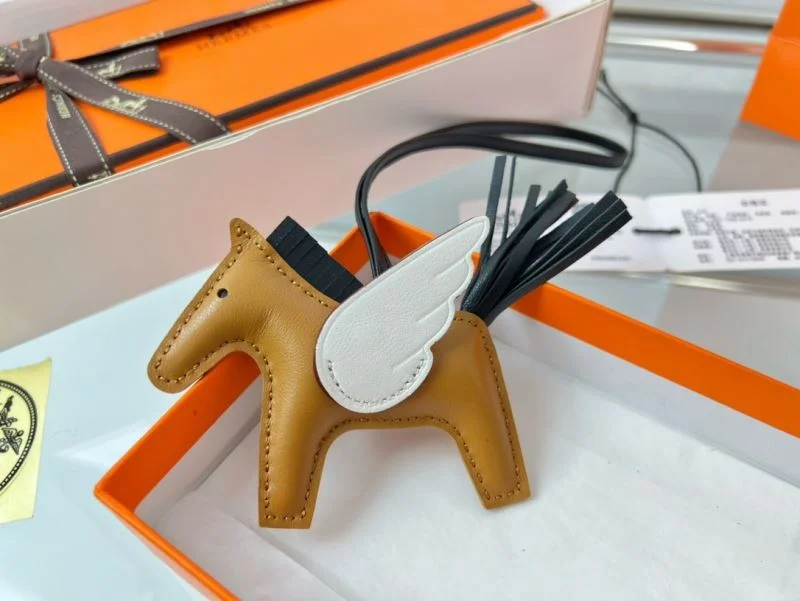QuickDry Hermes Handmade Pendant 48126