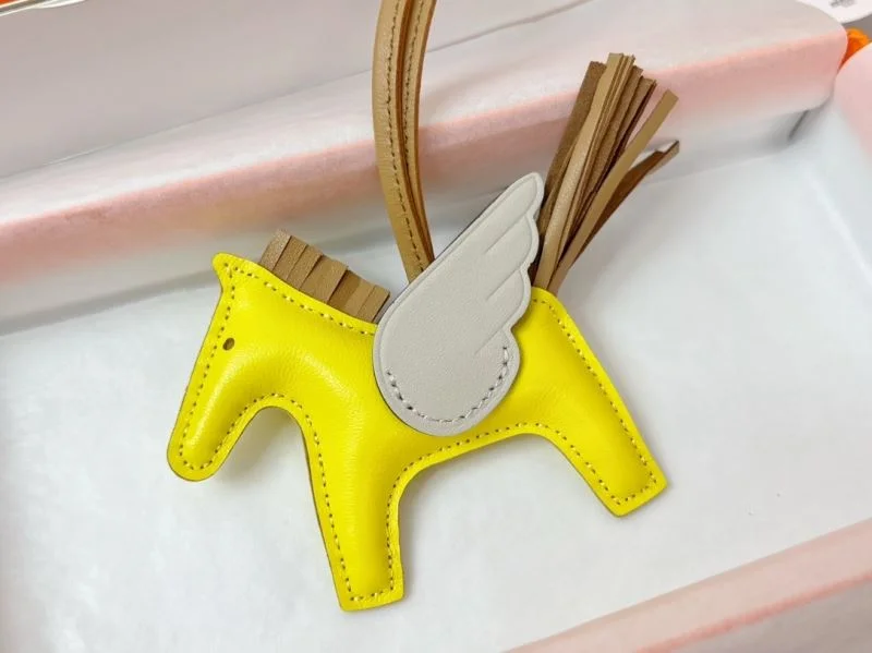 Hermes Handmade Pendant Trendy 48110