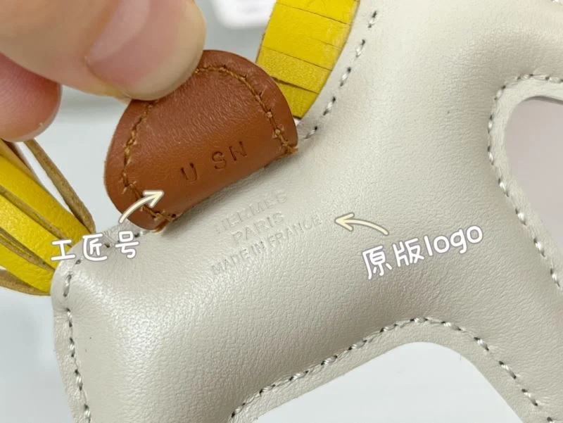 Comfortable Hermes Handmade Pendant 48092