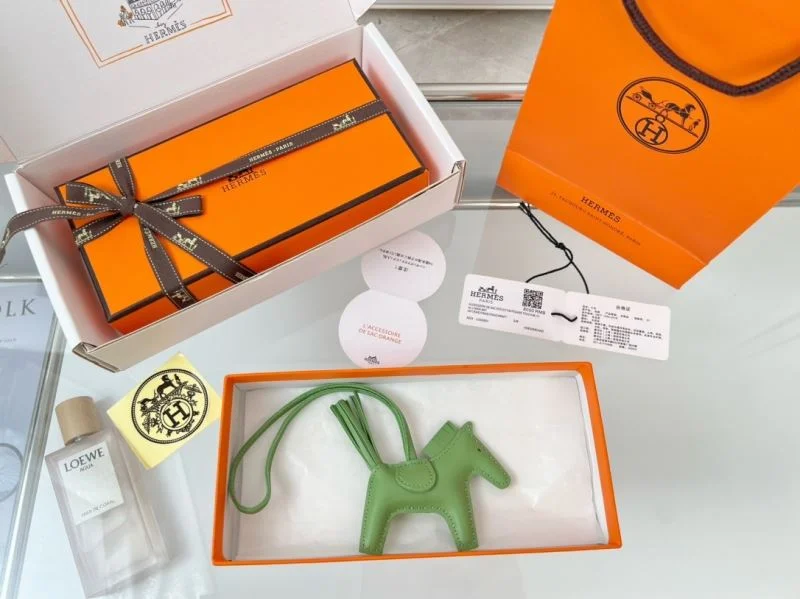 GoodFit Hermes Handmade Pendant 48088