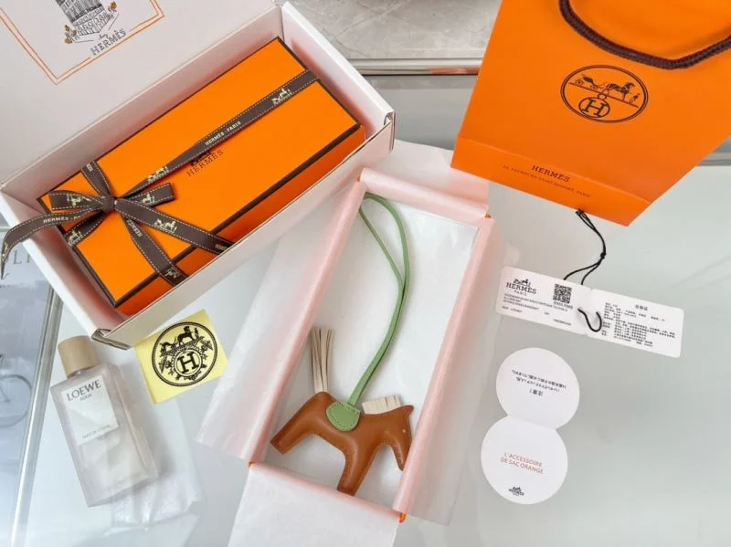 Hermes Handmade Pendant Efficient 48134