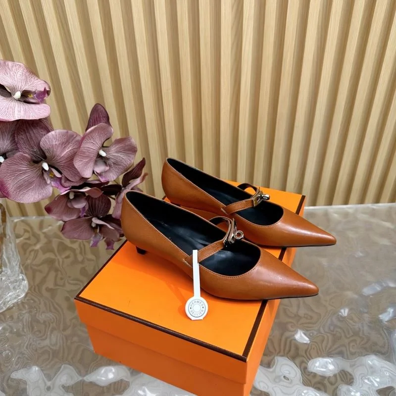 Hermes Heeled Shoes Breathable 27335