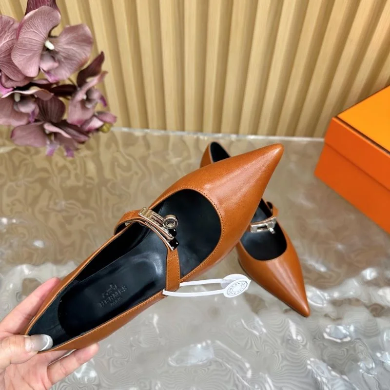 Hermes Heeled Shoes Breathable 27335