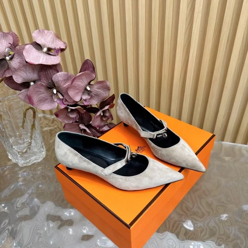 Versatile Hermes Heeled Shoes 27340