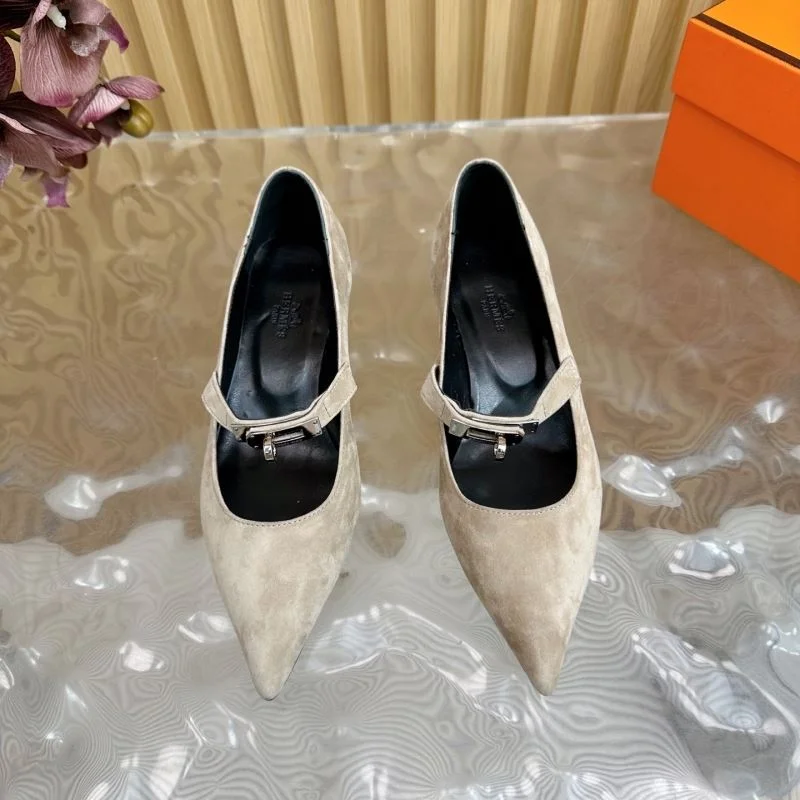 Versatile Hermes Heeled Shoes 27340
