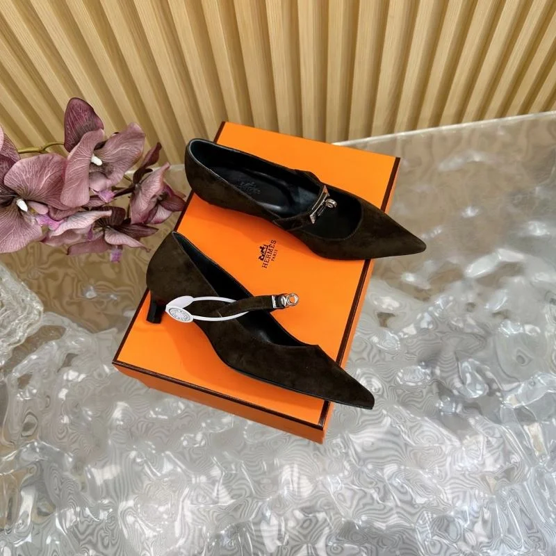 Hermes Heeled Shoes Trendy 27336