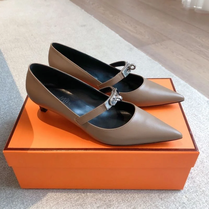 SportInspired Hermes Heeled Shoes 27332