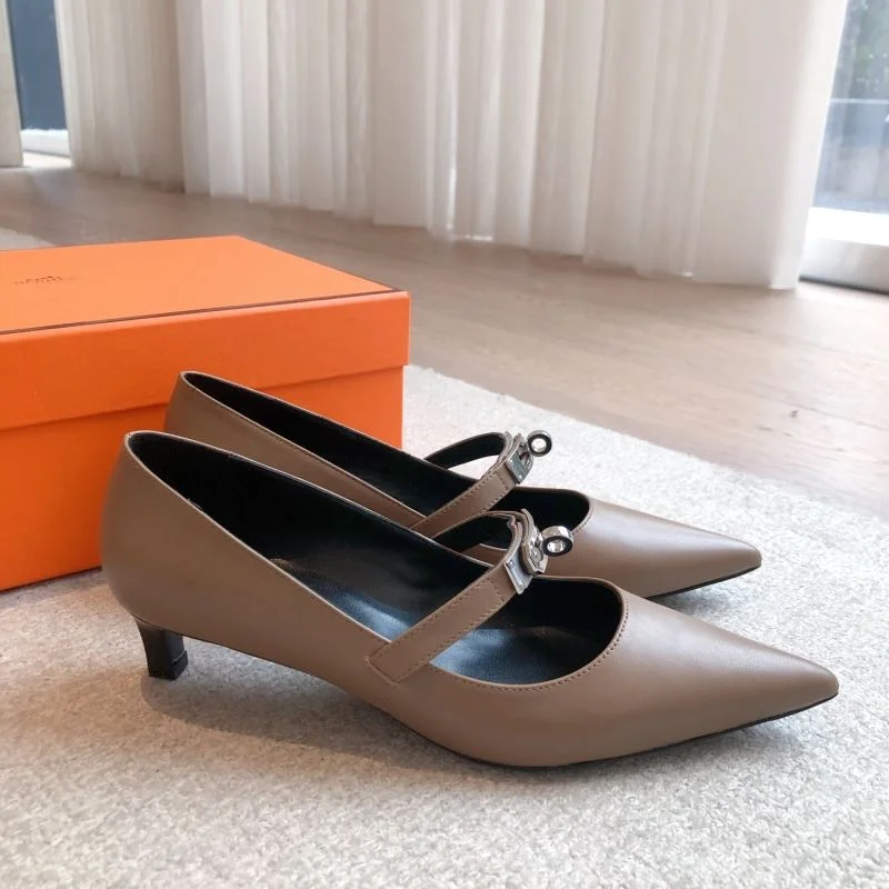 SportInspired Hermes Heeled Shoes 27332