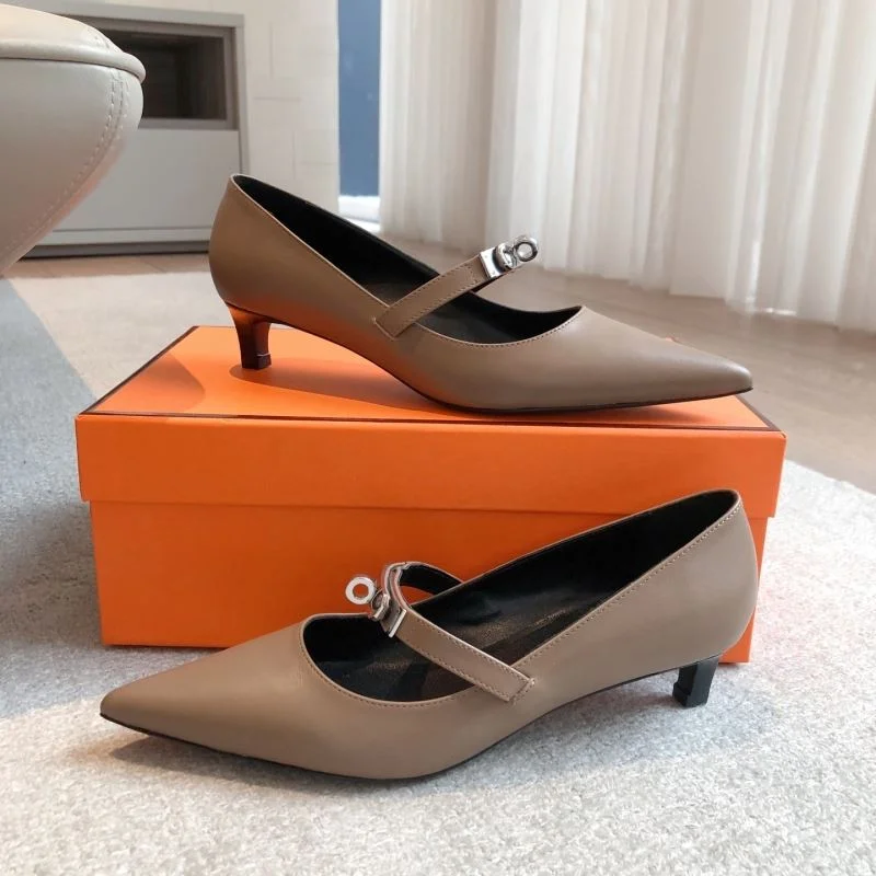 SportInspired Hermes Heeled Shoes 27332