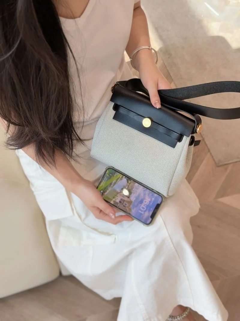 AllSeason Hermes Herbag Bags 48070