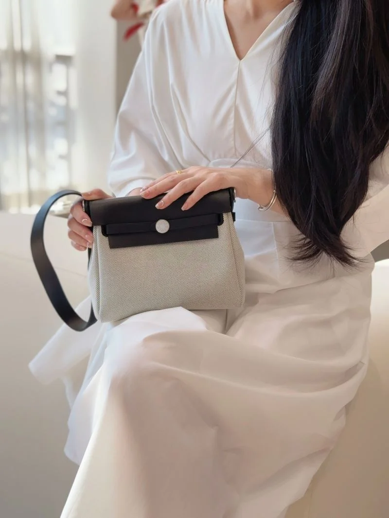 Stylish Hermes Herbag Bags 48073