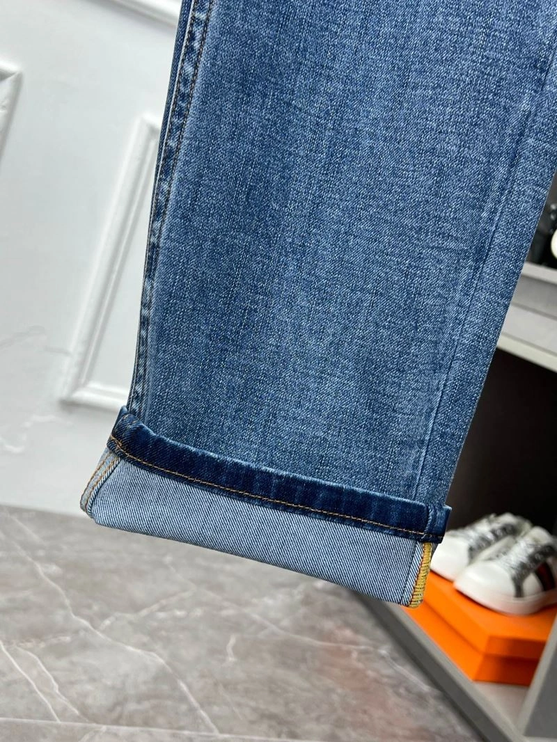 UrbanChic Hermes Jeans 130233
