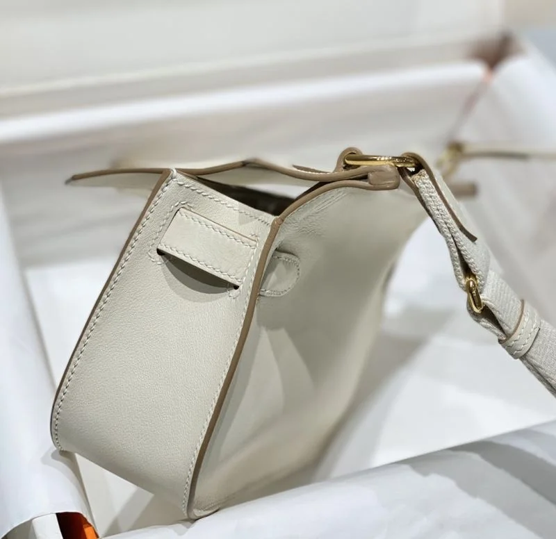 Lightweight Hermes Jypsiere Bags 48043