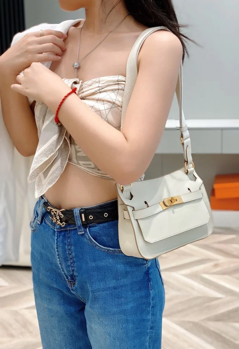 Lightweight Hermes Jypsiere Bags 48043
