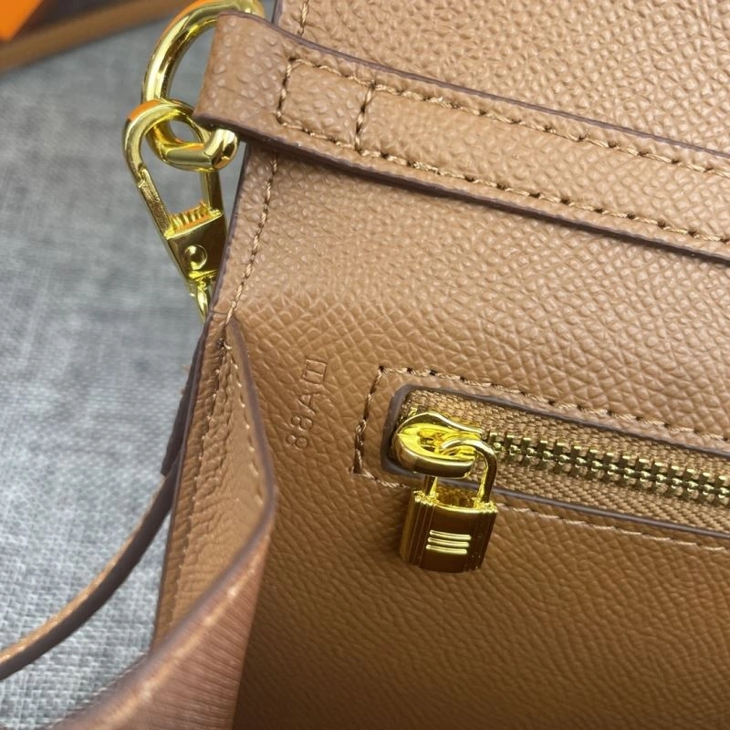 Effortless Hermes Kelly Bags 88977