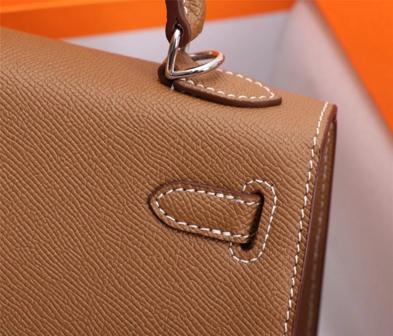 Unisex Hermes Kelly Bags 90025