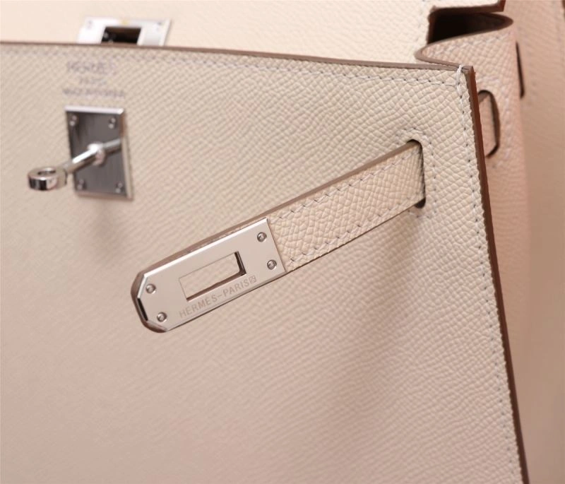 Sustainable Hermes Kelly Bags 90024