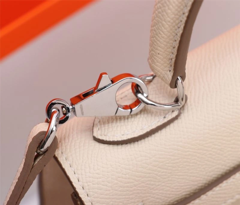 Sustainable Hermes Kelly Bags 90024