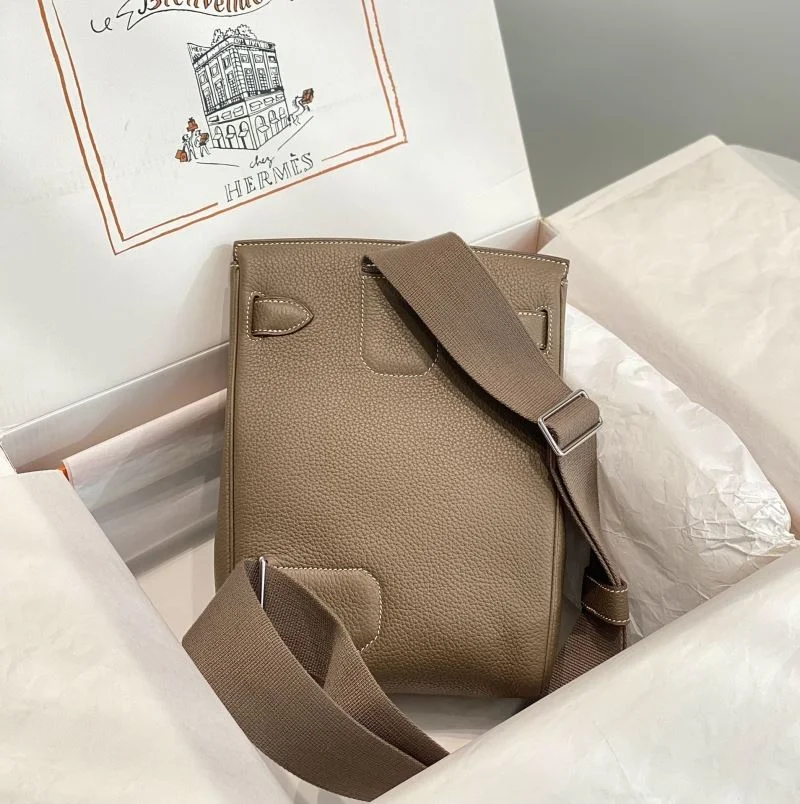 Minimalist Hermes Kelly Bags 48810