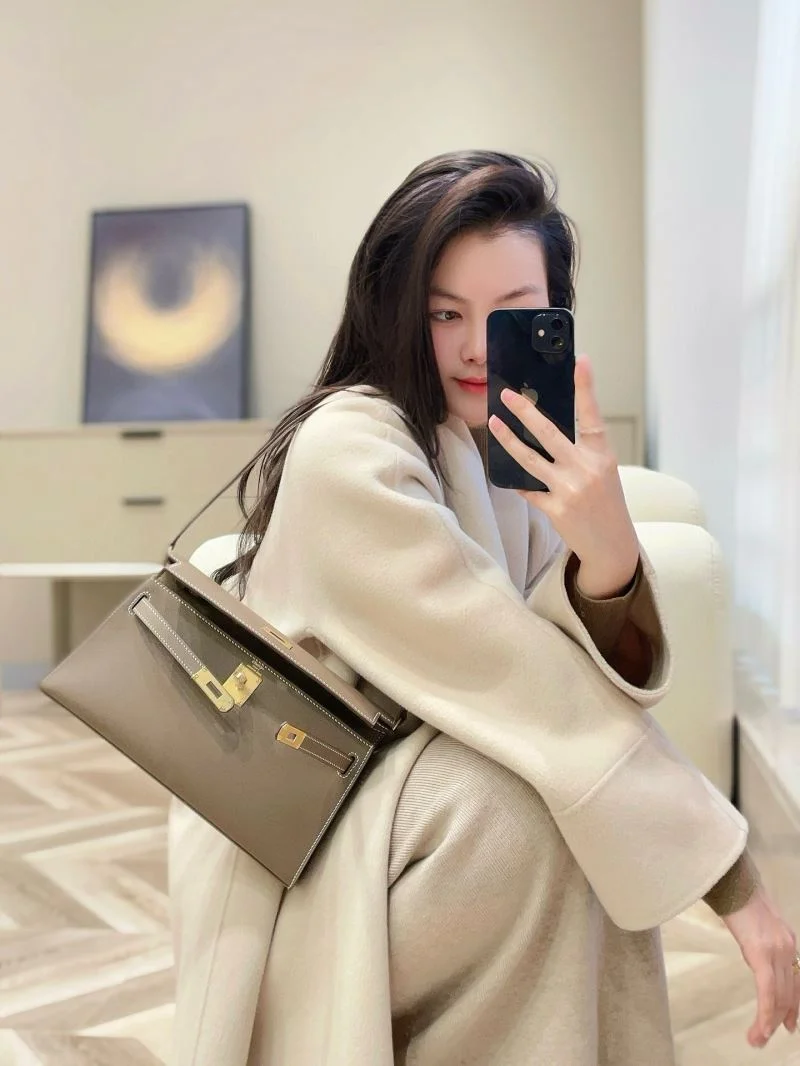 Versatile Hermes Kelly Bags 48056