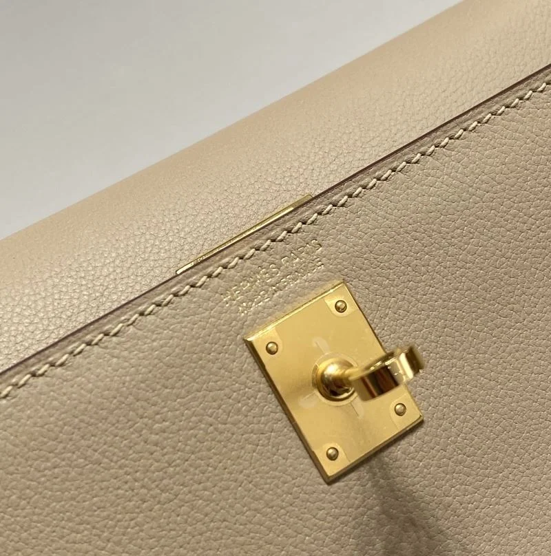Hermes Kelly Bags Practical 47974