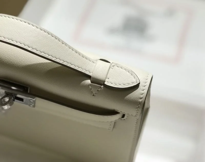 Unisex Hermes Kelly Bags 47959