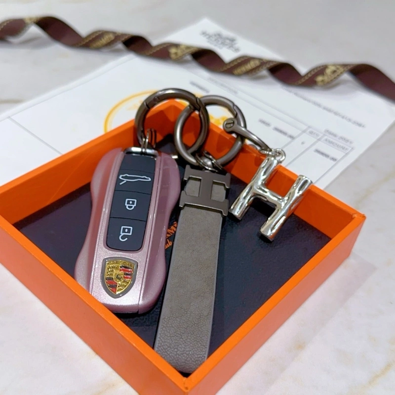 Casual Hermes Keychains 266431
