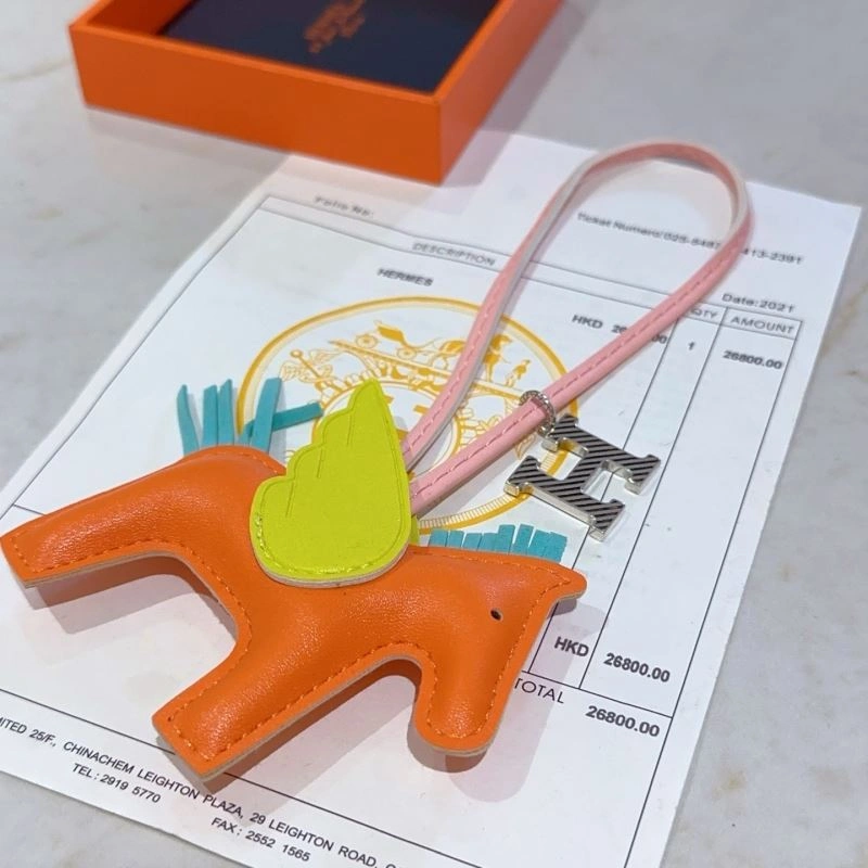 Hermes Keychains Bold 265568