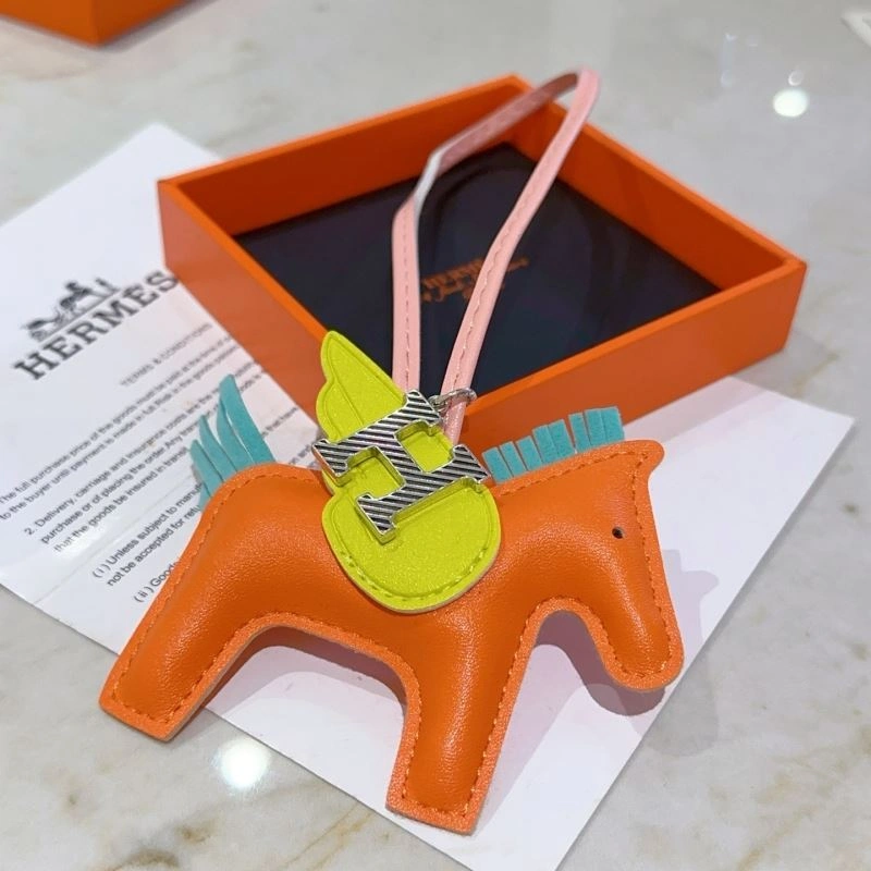 Hermes Keychains Bold 265568