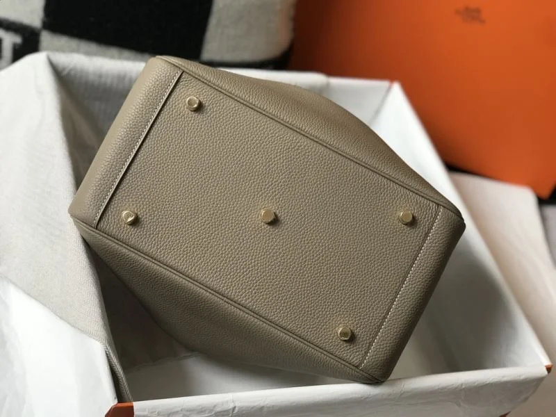 Hermes Lindy Bags Minimalist 48670