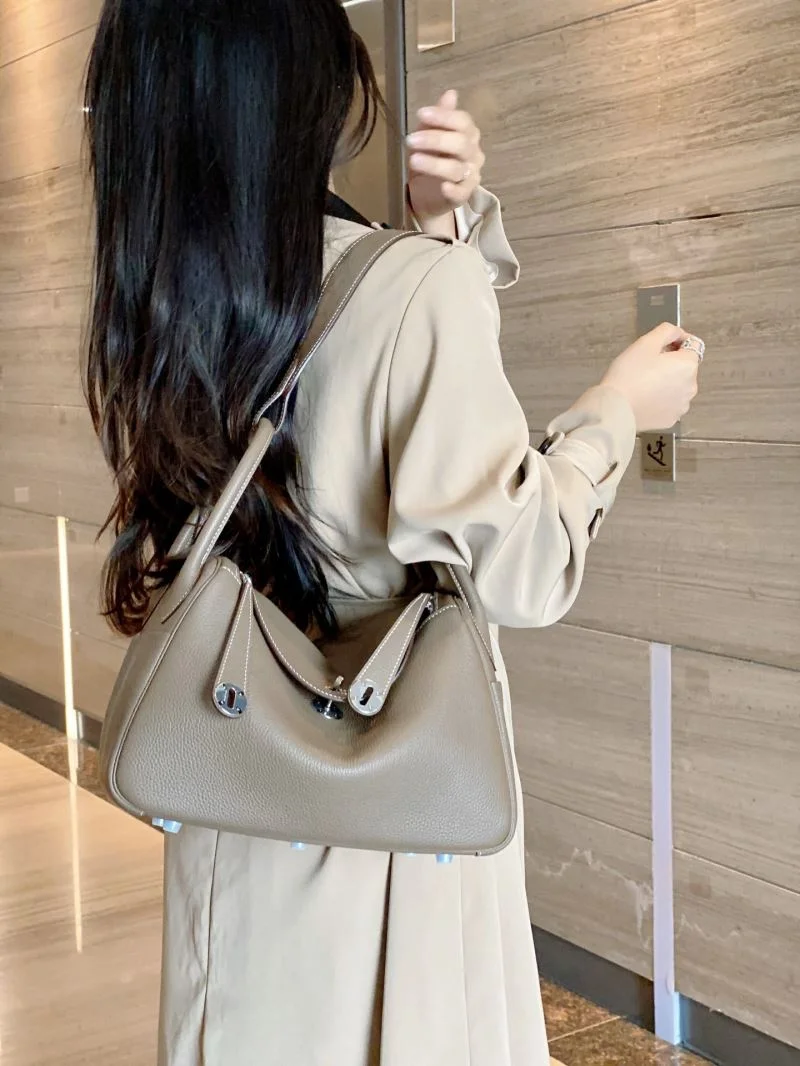 Hermes Lindy Bags Premium 48687