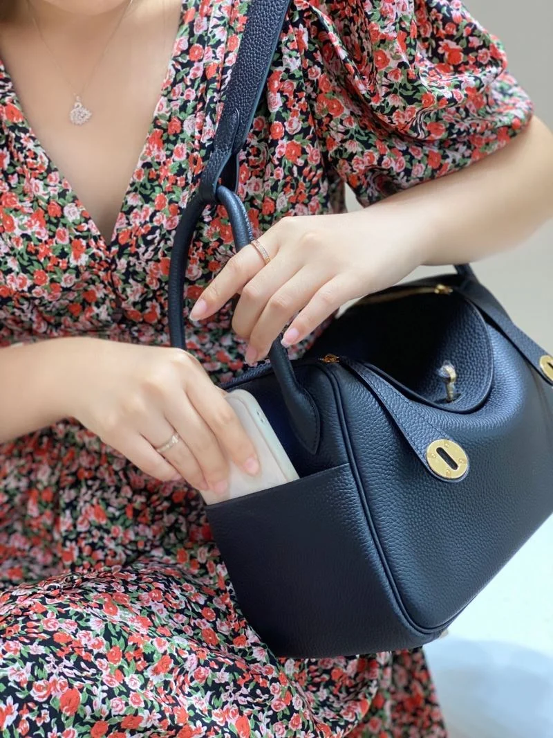 Hermes Lindy Bags FlexibleFit 48671