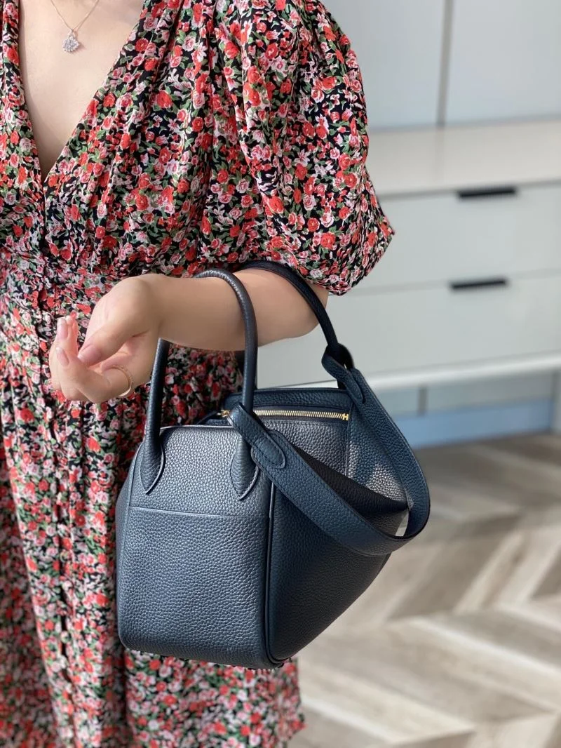 Hermes Lindy Bags FlexibleFit 48671