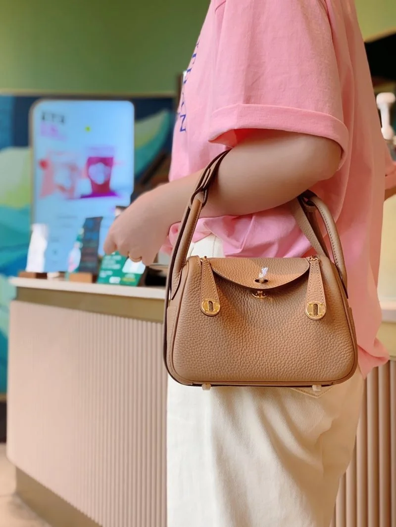 Hermes Lindy Bags Refined 47843