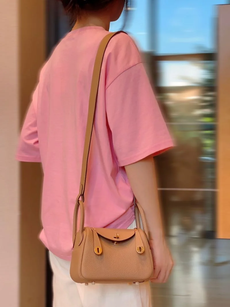 Hermes Lindy Bags Refined 47843