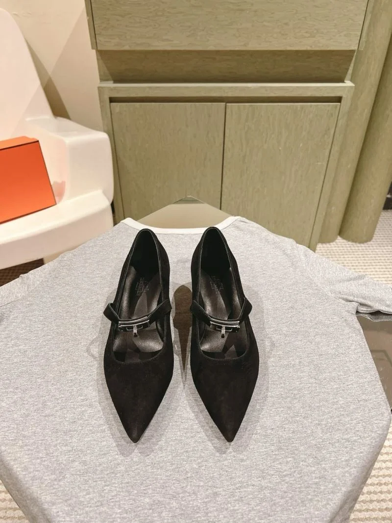 StreetReady Hermes Low Shoes 26778