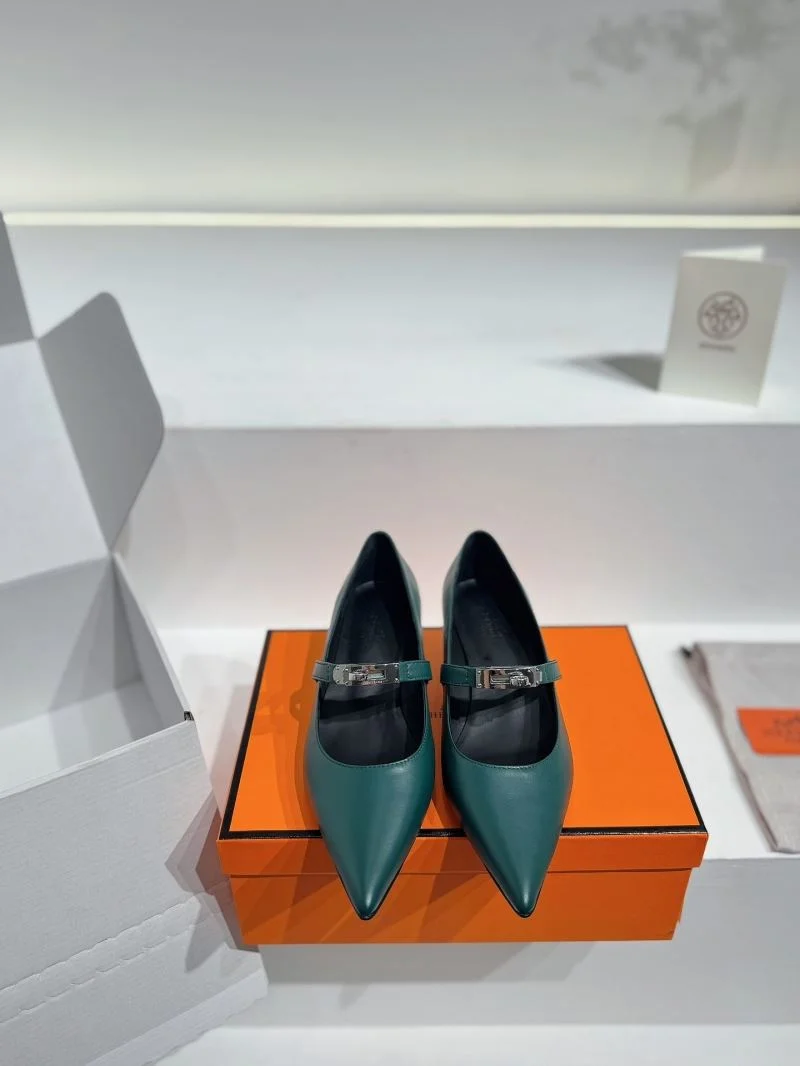 Hermes Low Shoes Lightweight 26705